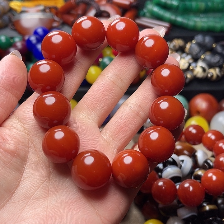 玛瑙/玉髓手链未镶嵌揽***。