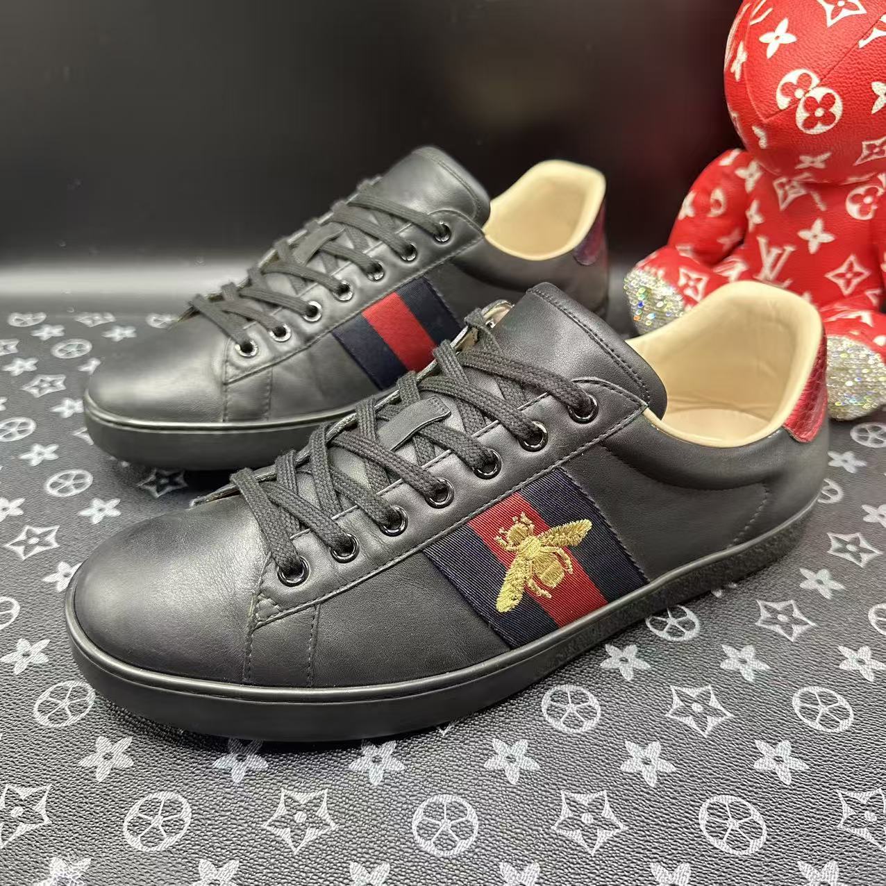 95新 GUCCI/古驰 男士黑色蜜蜂刺绣ACE板鞋多尺码