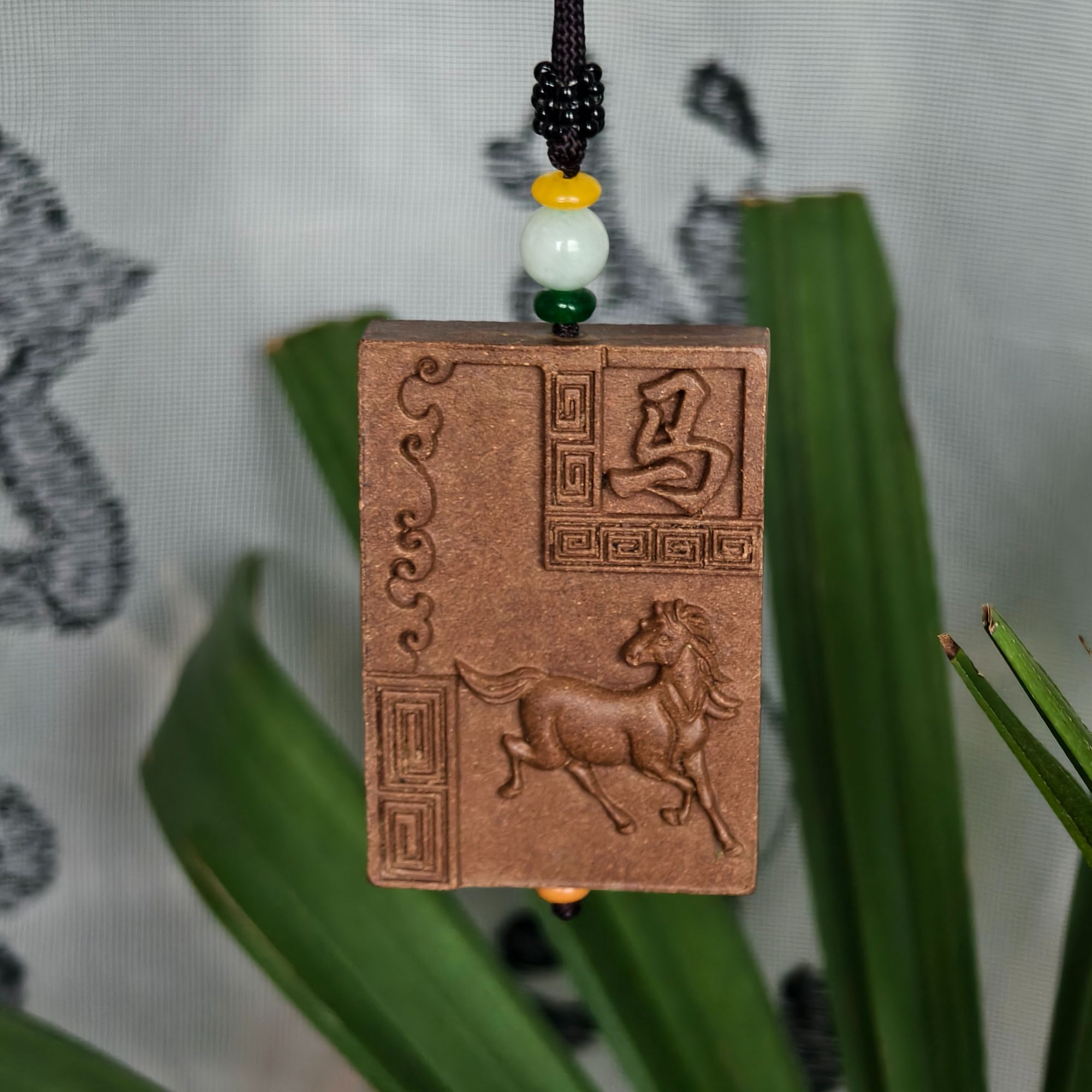 午马生肖香牌非遗手工挂坠合香摆件百搭吊坠送礼佛牌古法制作