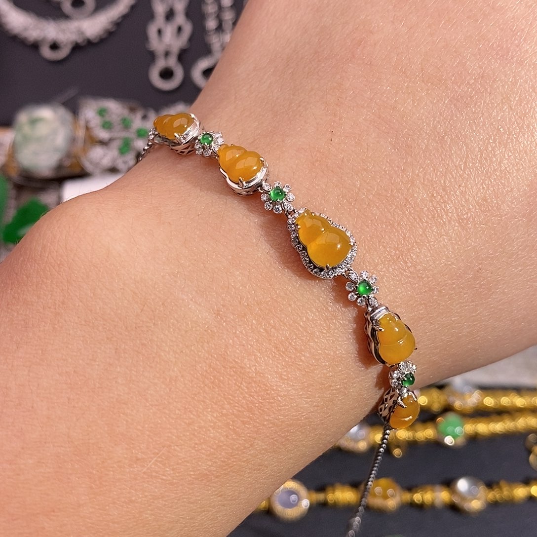 翡翠18K金镶嵌手链