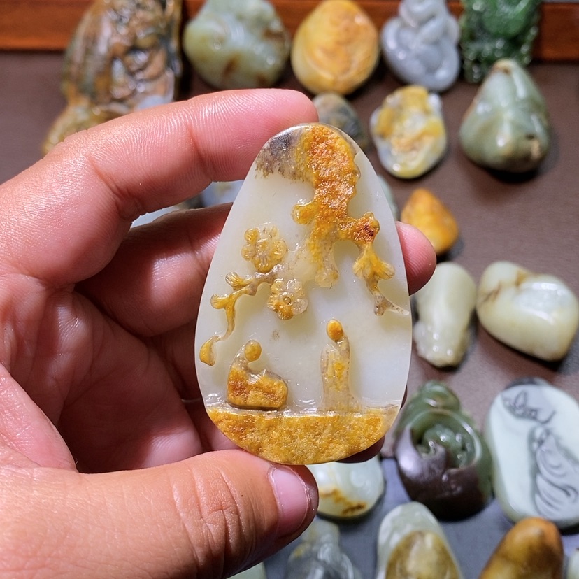 【闪购商品】和田玉颈饰未镶嵌?****邪