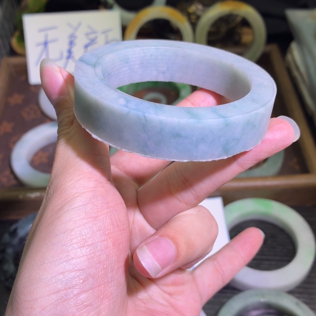 定制翡翠未镶嵌缅甸翡翠A货手镯毛胚定制