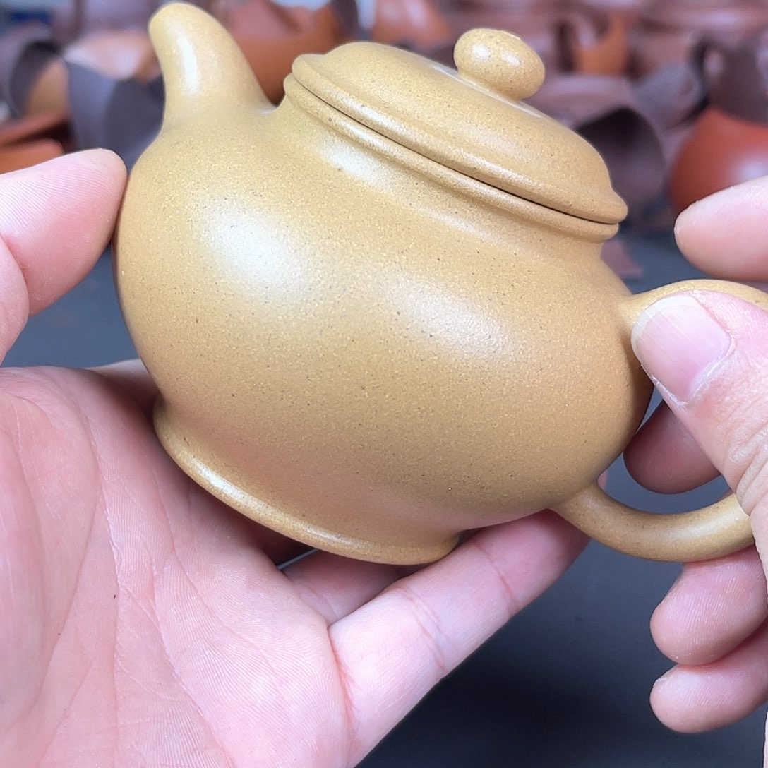 茶壶紫砂刘子新黄金段掇只
