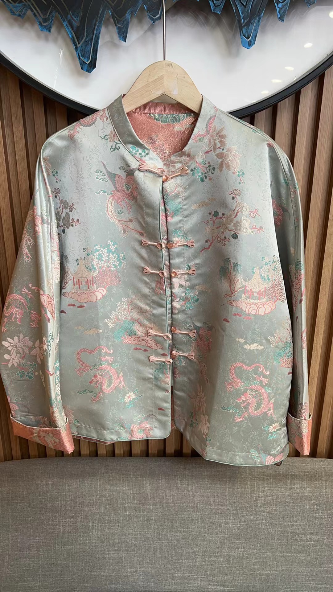 宽松短外套女常规短款刺绣立领网红中国风3672