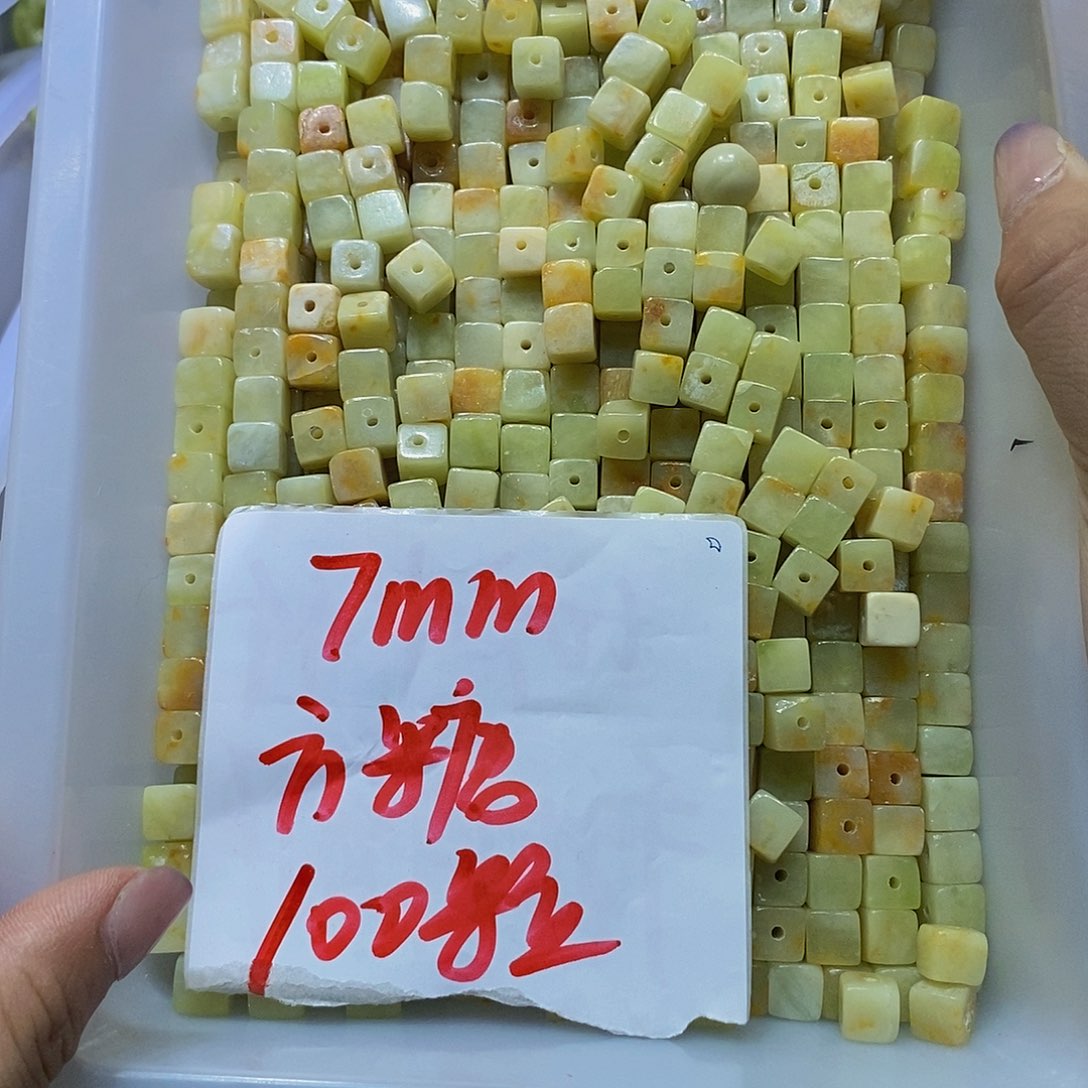 蛇纹石玉未镶嵌其他343