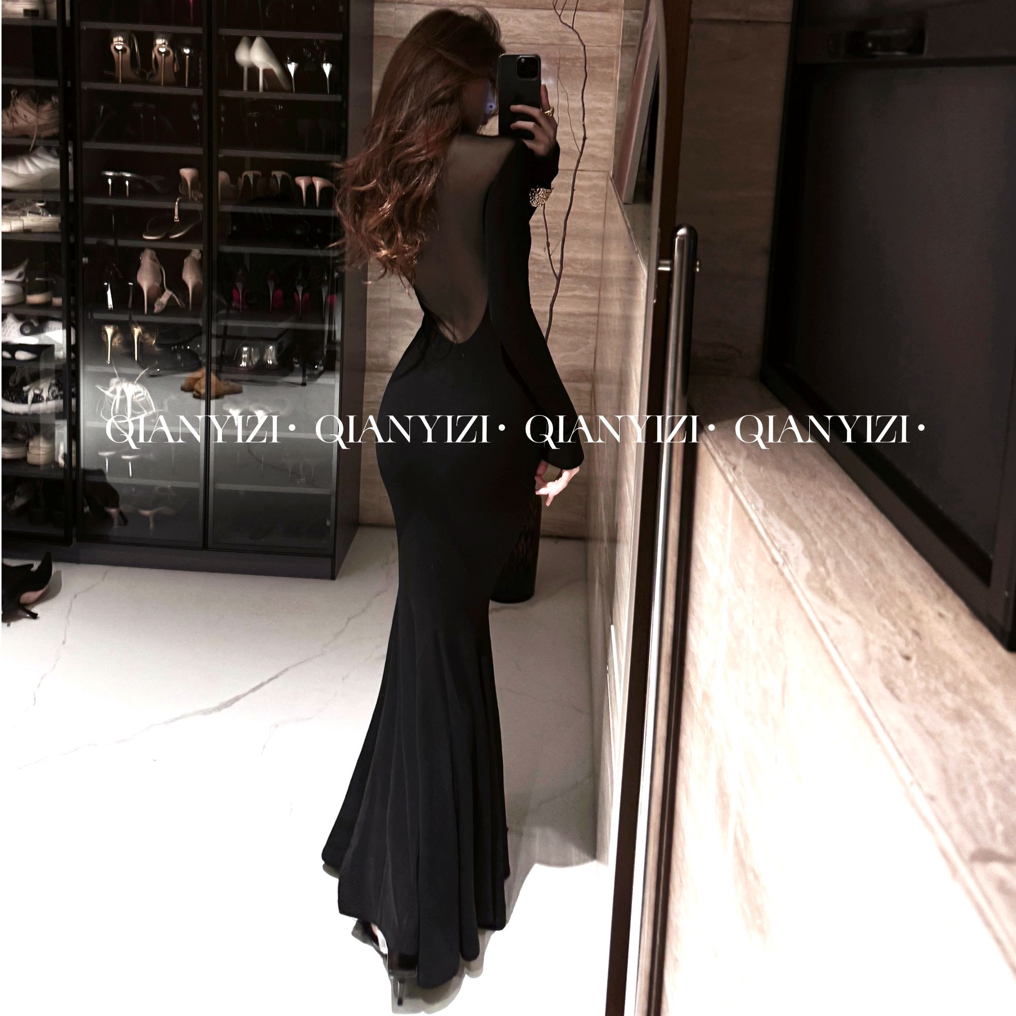 千亿【午夜黑】网纱拼接鱼尾连衣裙