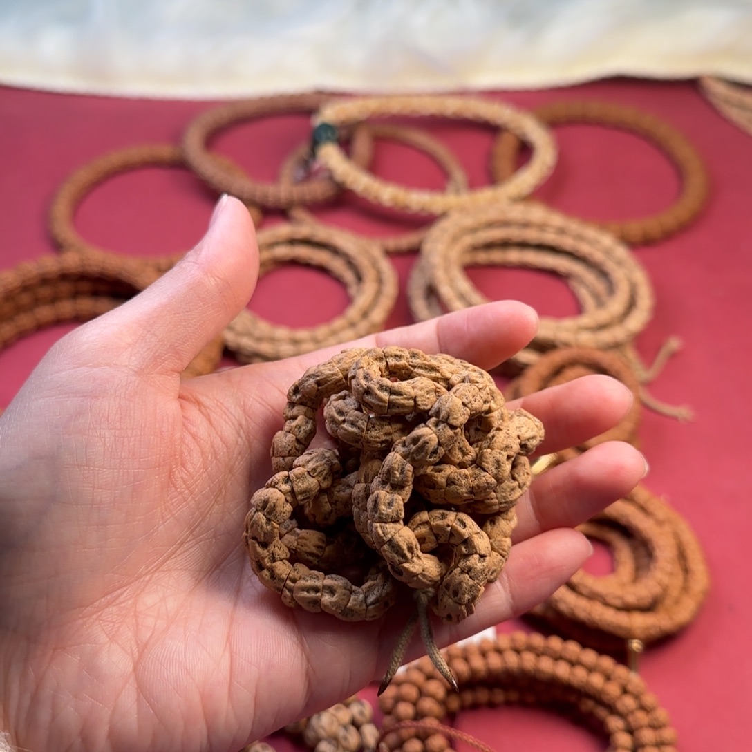 把件柏香籽/百香籽大肠鬼