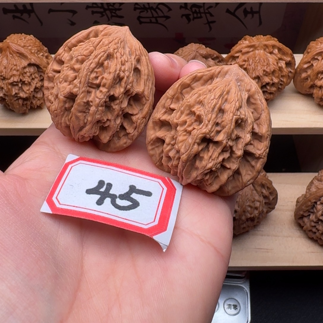 吊坠文玩核桃全品41尺虎头