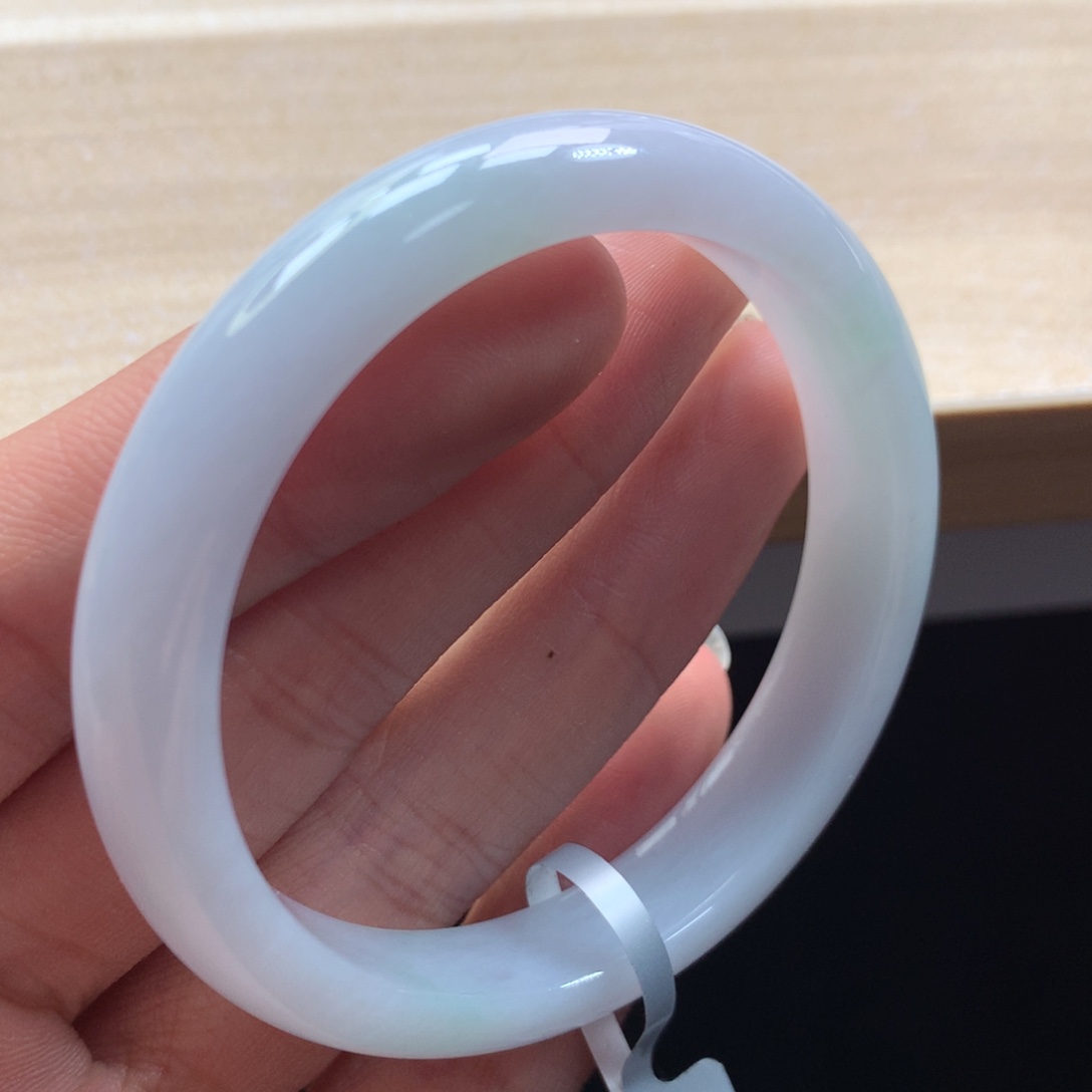 未镶嵌手镯翡翠手镯