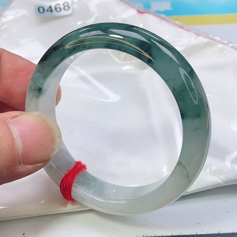 翡翠手镯未镶嵌0468号