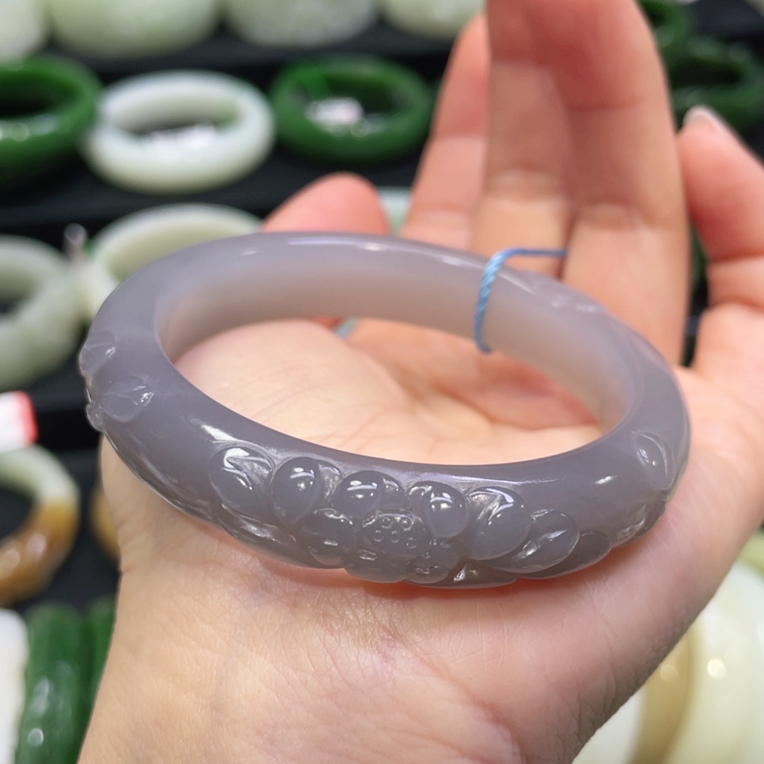 未镶嵌手镯和田玉55