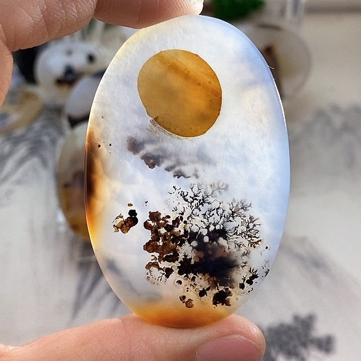 玛瑙/玉髓颈饰未镶嵌