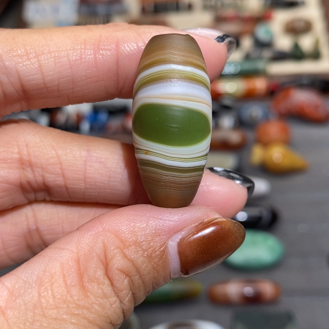 雨***飞玛瑙/玉髓合金手链