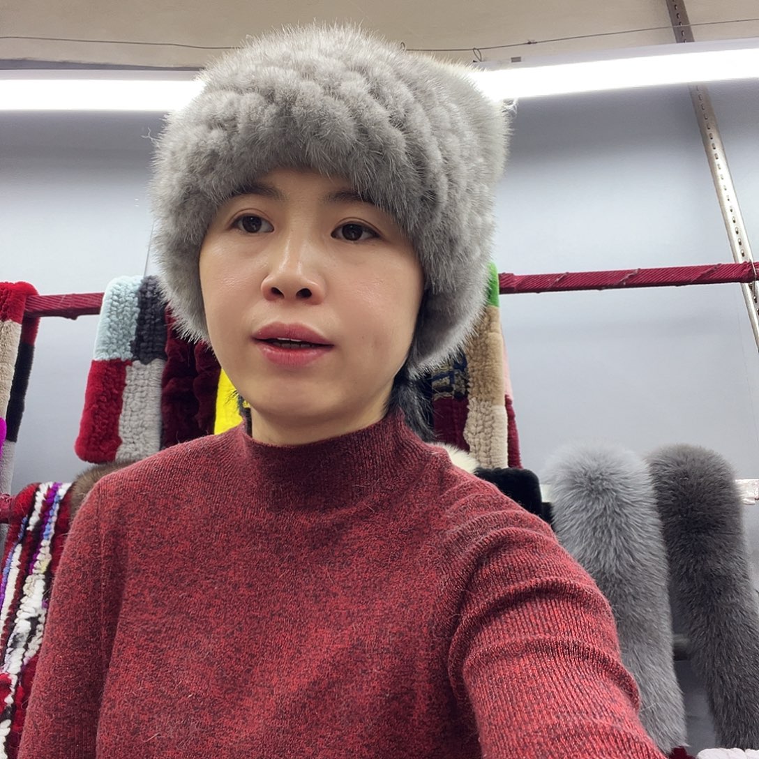 美丽诺羊毛蓝宝石米其