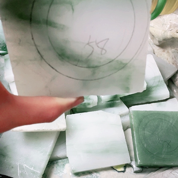 篮***亮定制石英质玉手镯58圈口