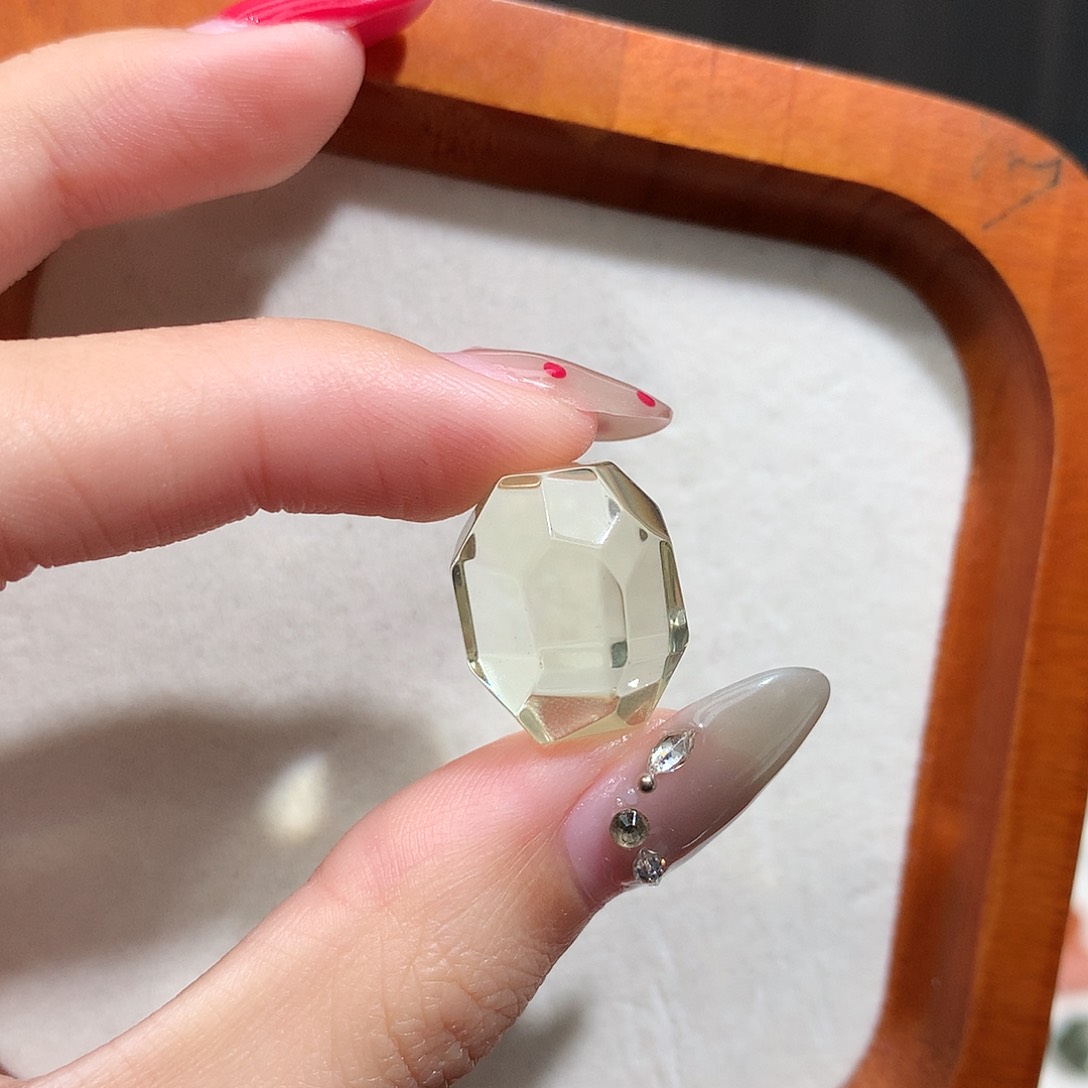 无非金属黄水随行