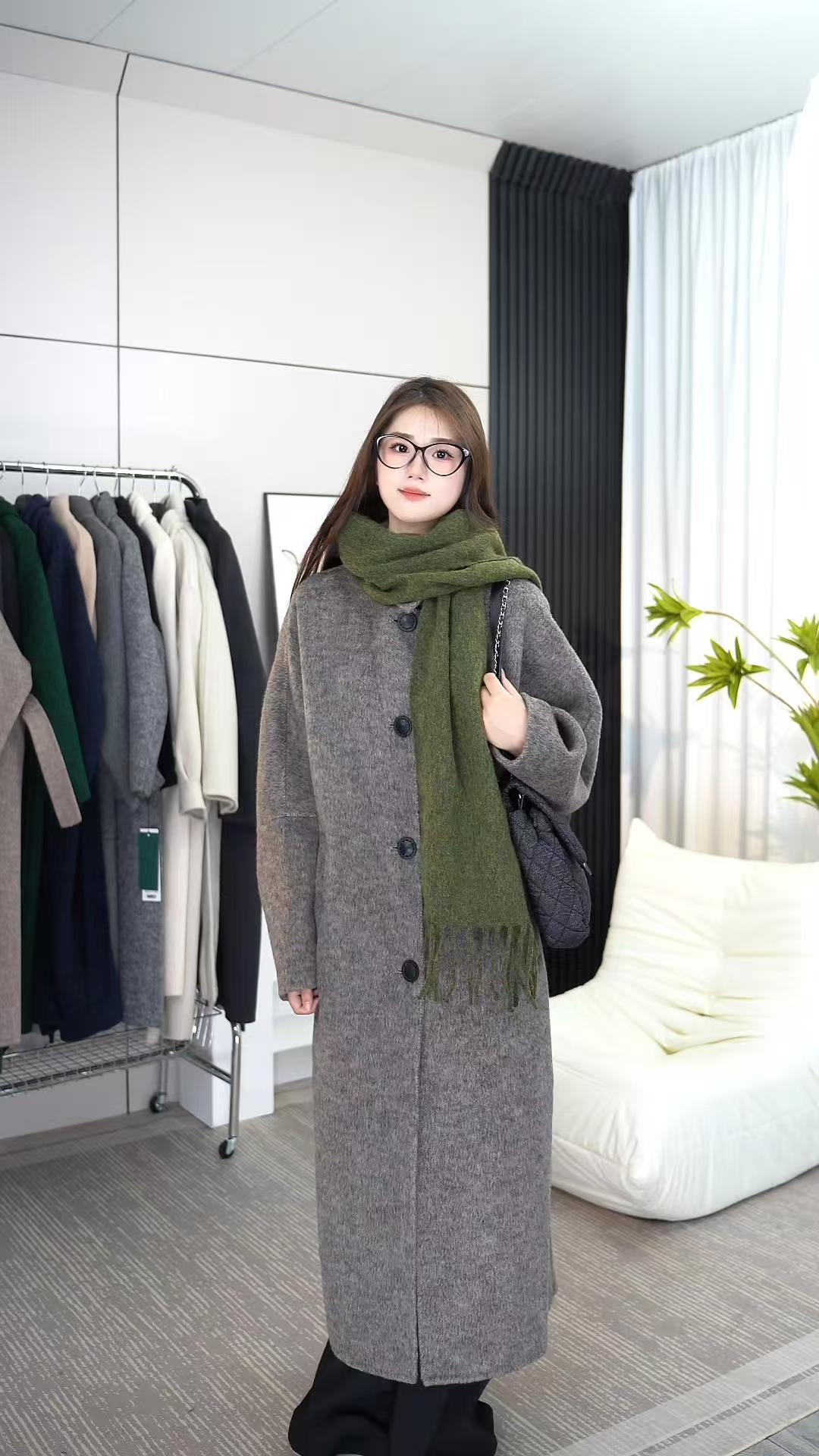珩绣毛呢外套长款双面翻领秋冬气质冬季女厚款卷袖毛呢B8815