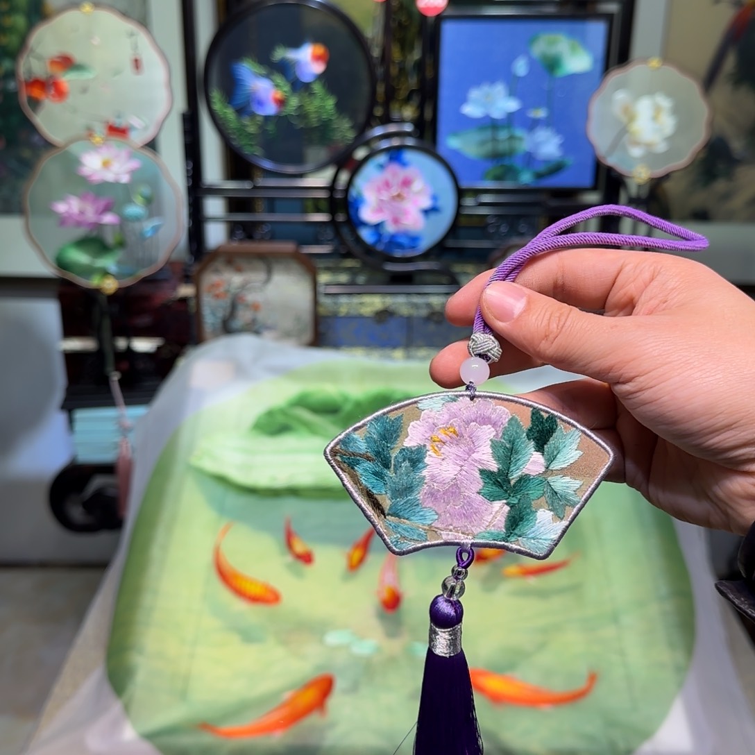 刺绣刺绣工艺精湛