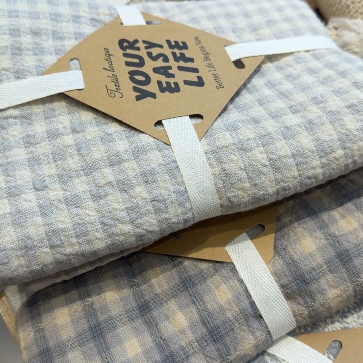 两个格子枕皮一份