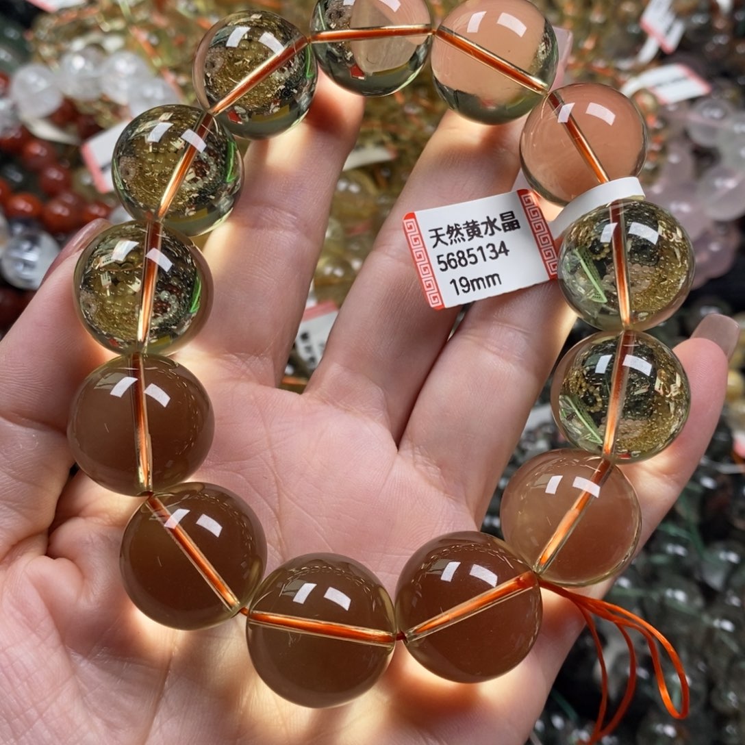 楚***u水晶手链未镶嵌                