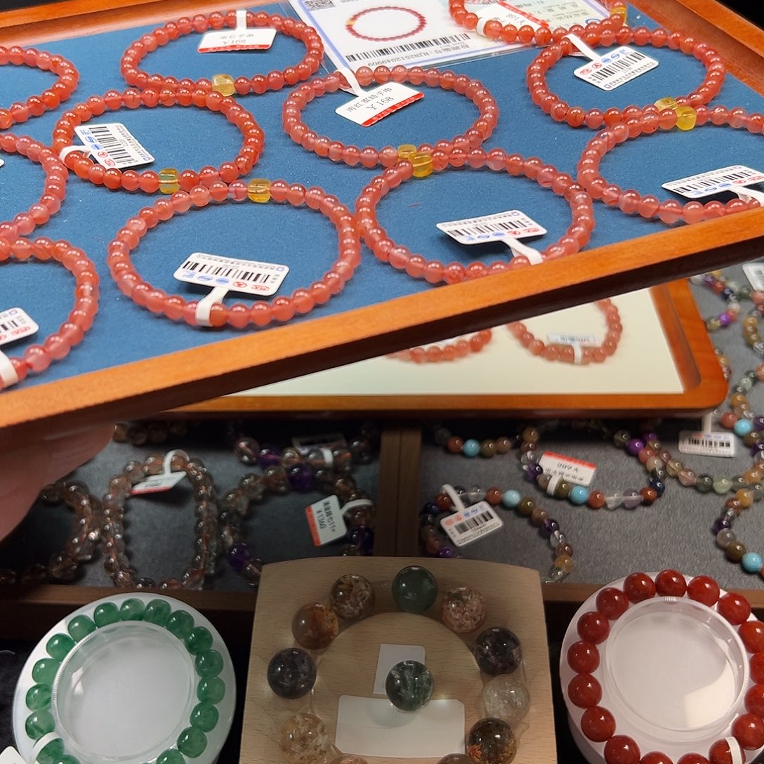 南红玛瑙未镶嵌手链001