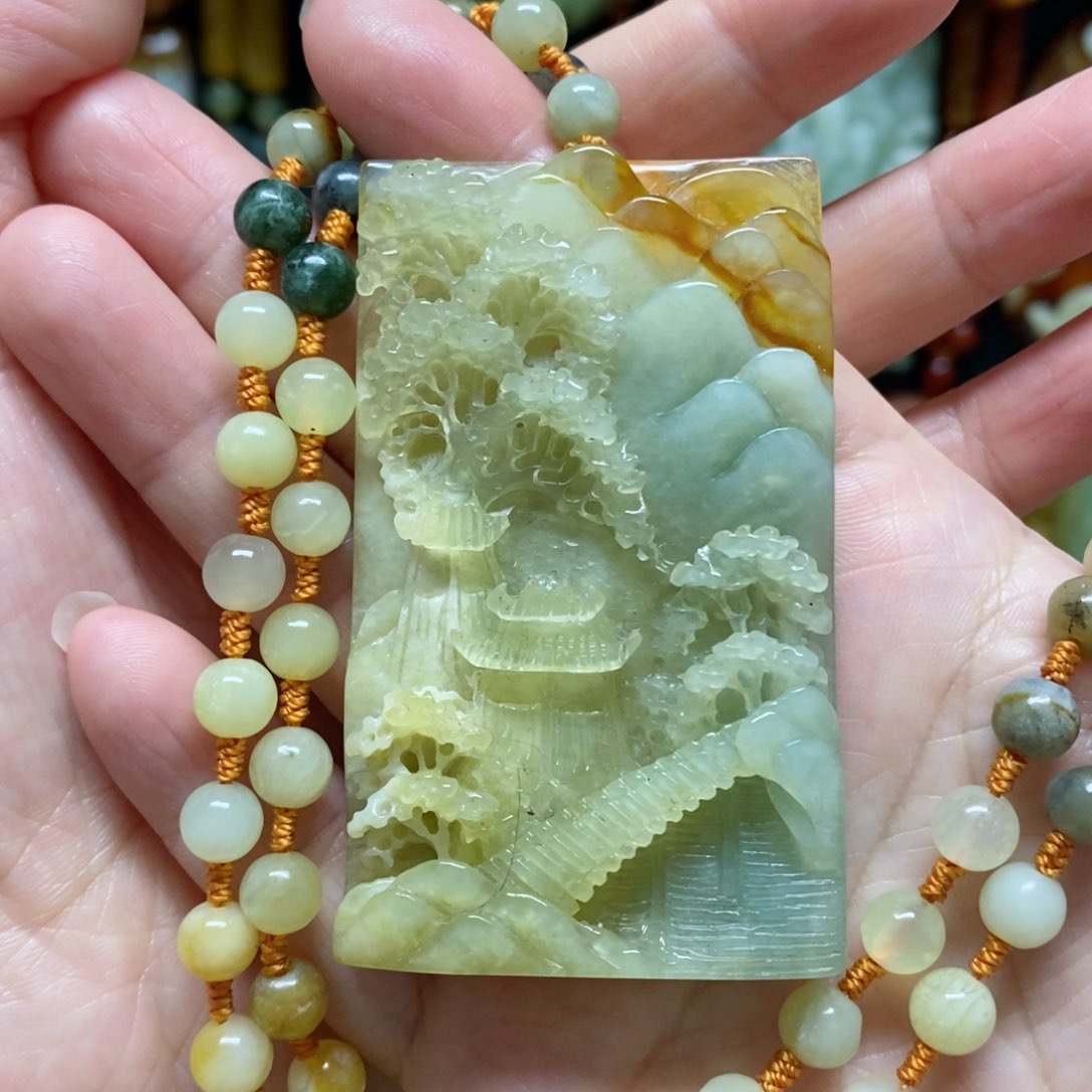 岫玉吊坠(赠链)未镶嵌