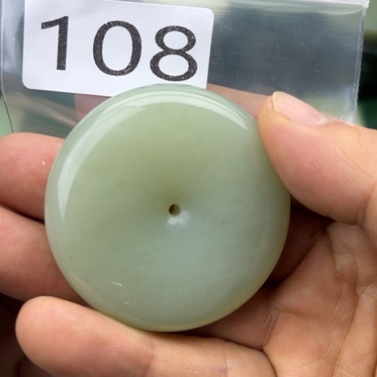 七****和田玉未镶嵌珠宝半成品