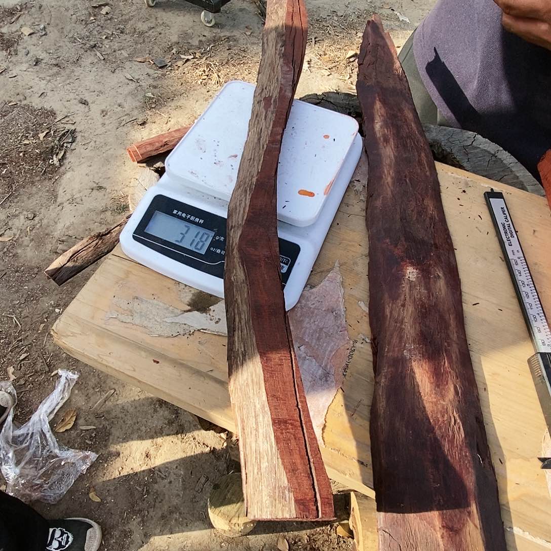 檀香紫檀（小叶紫檀）牧**月800