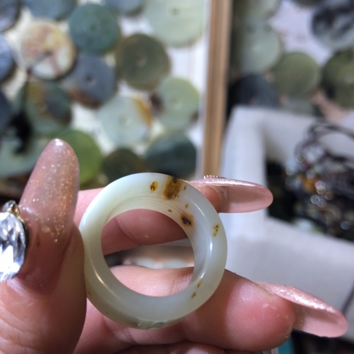 岫玉岫玉戒圈未镶嵌