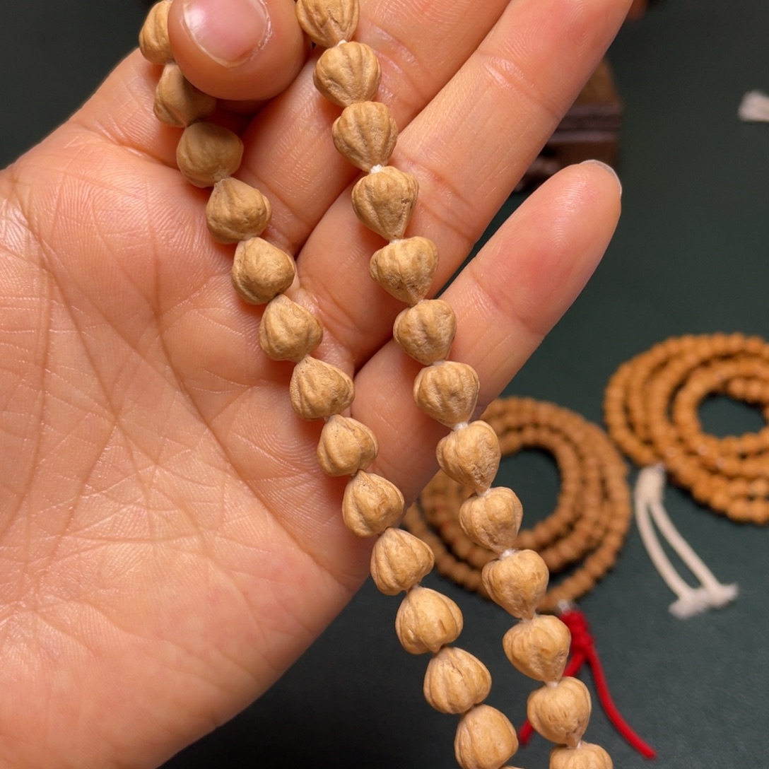 柏香籽/百香籽吊坠莲花手持