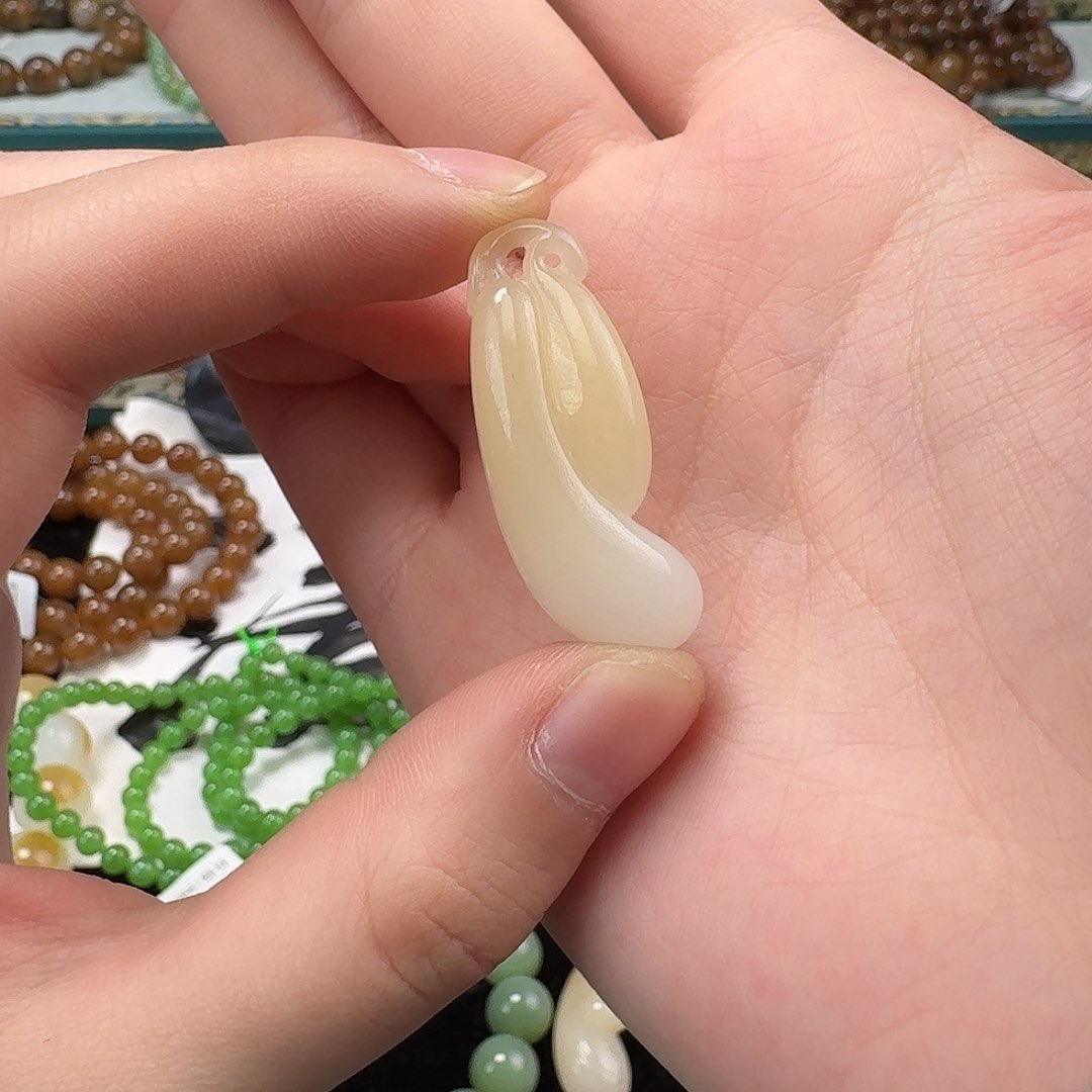 和田玉手串未镶嵌