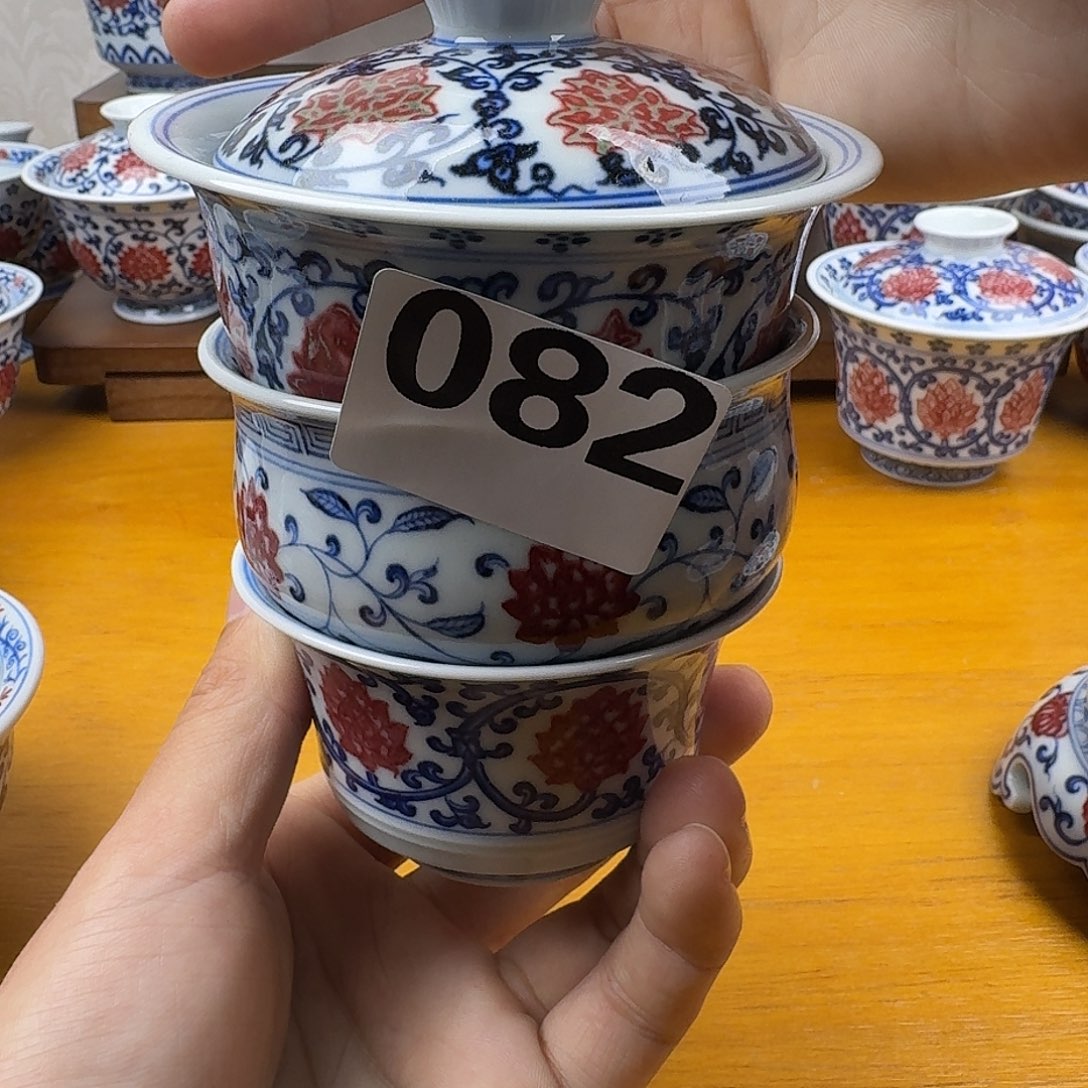 踏***沙釉里红盖碗和卢氏杯和内外满会盖碗一起