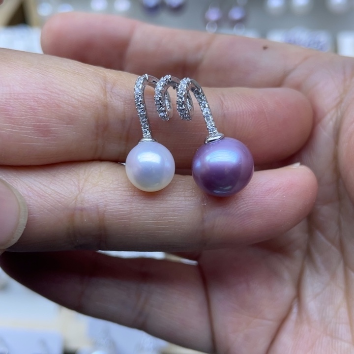 关***淡水珍珠银S925镶嵌颈饰