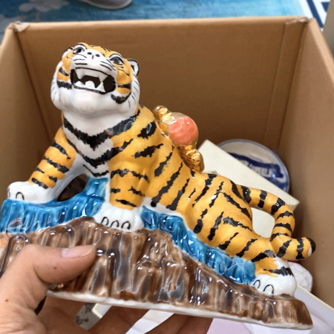 瓷片哈哈哈哈哈哈