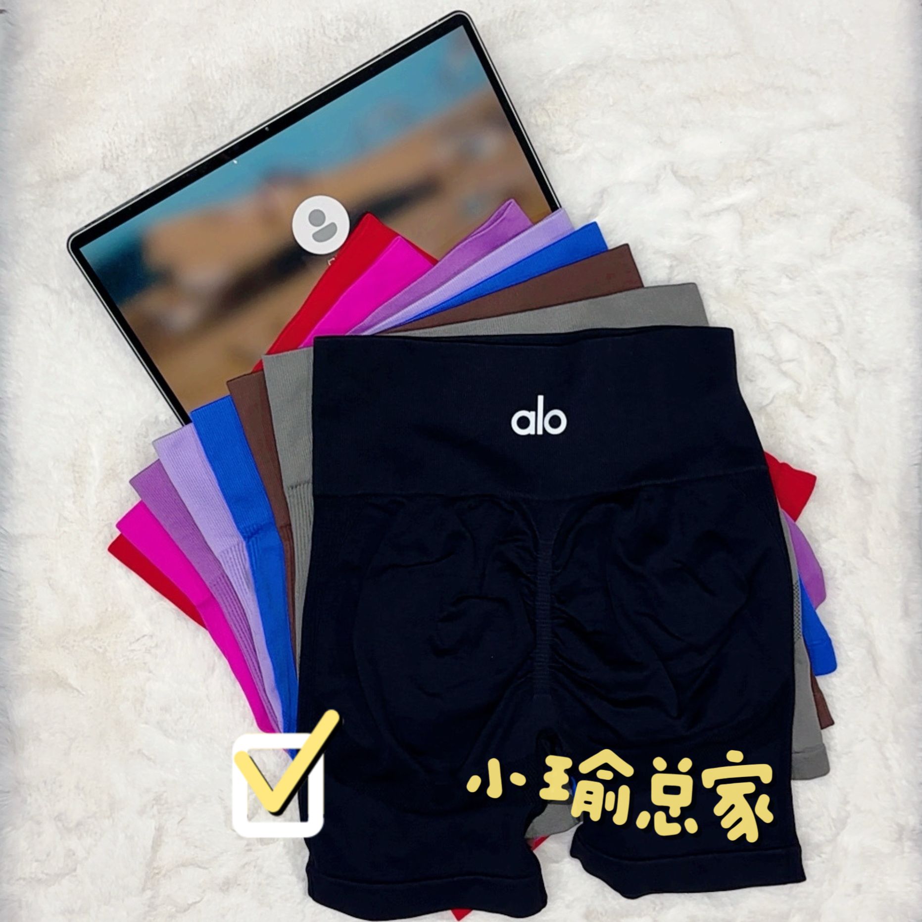 alo新款高腰提臀三分蜜桃短裤透气时尚运动健身瑜伽普拉提修身潮