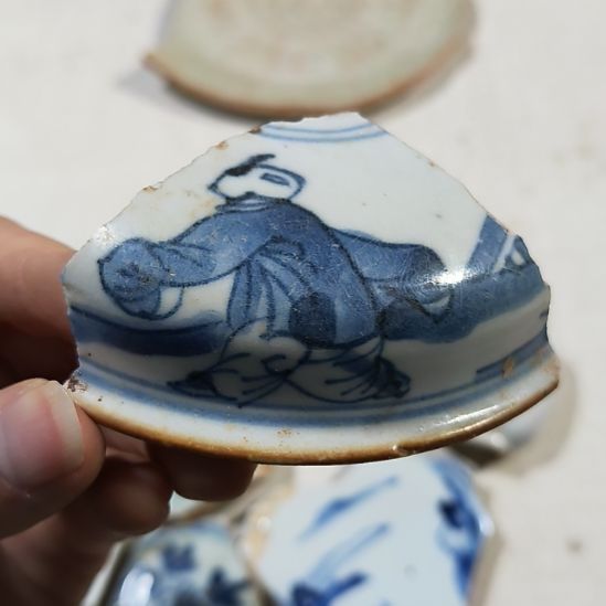 尤***琳瓷片瓷片瓷片瓷片瓷片