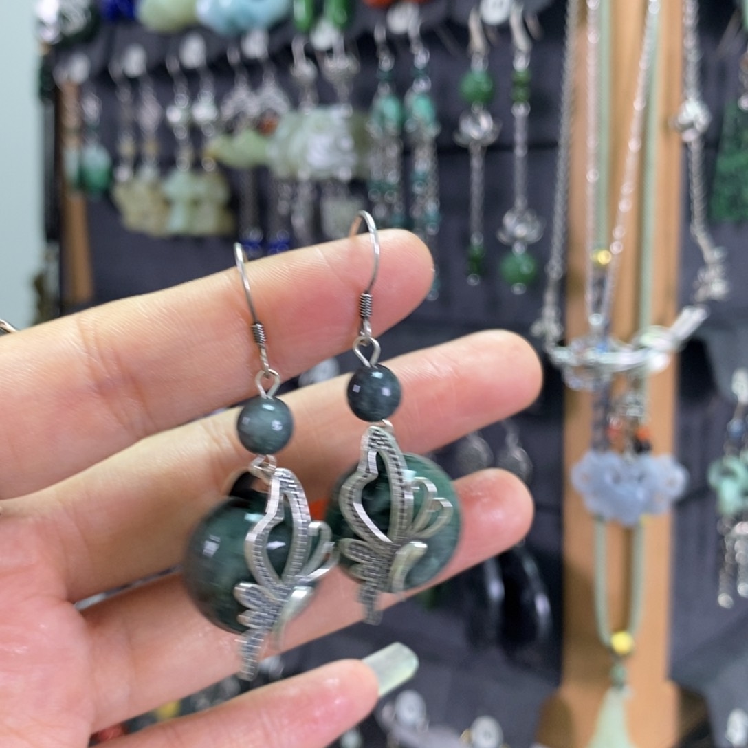 翡翠耳饰银S925镶嵌耳坠