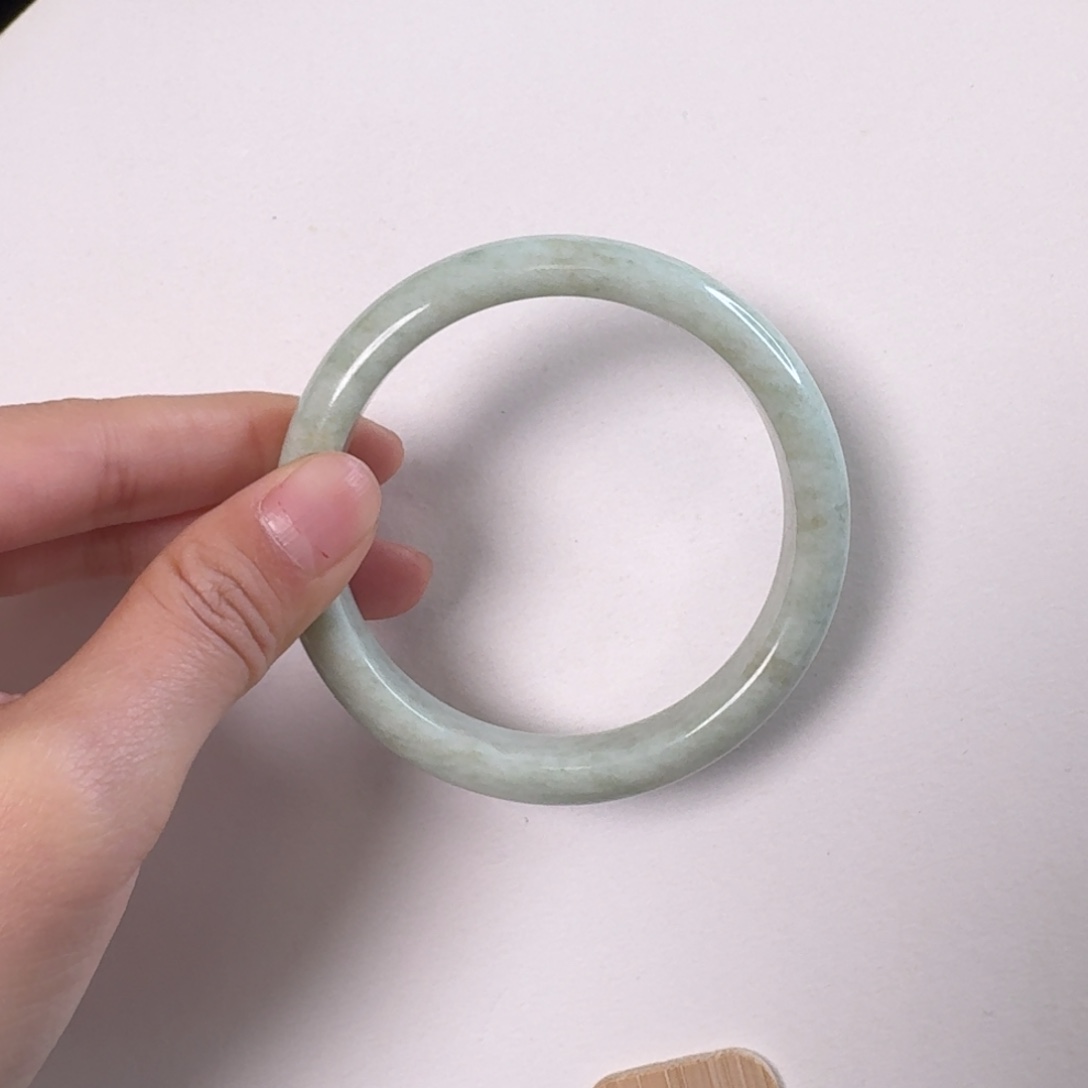 蓝田玉（蛇纹石化大理石玉）手镯未镶嵌意*