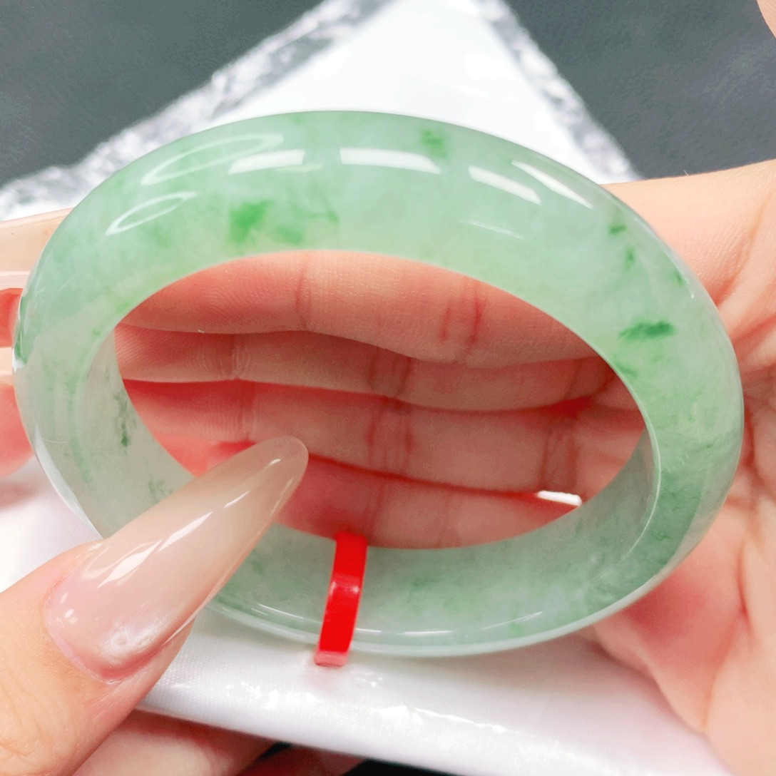 无***别翡翠未镶嵌手镯53.8