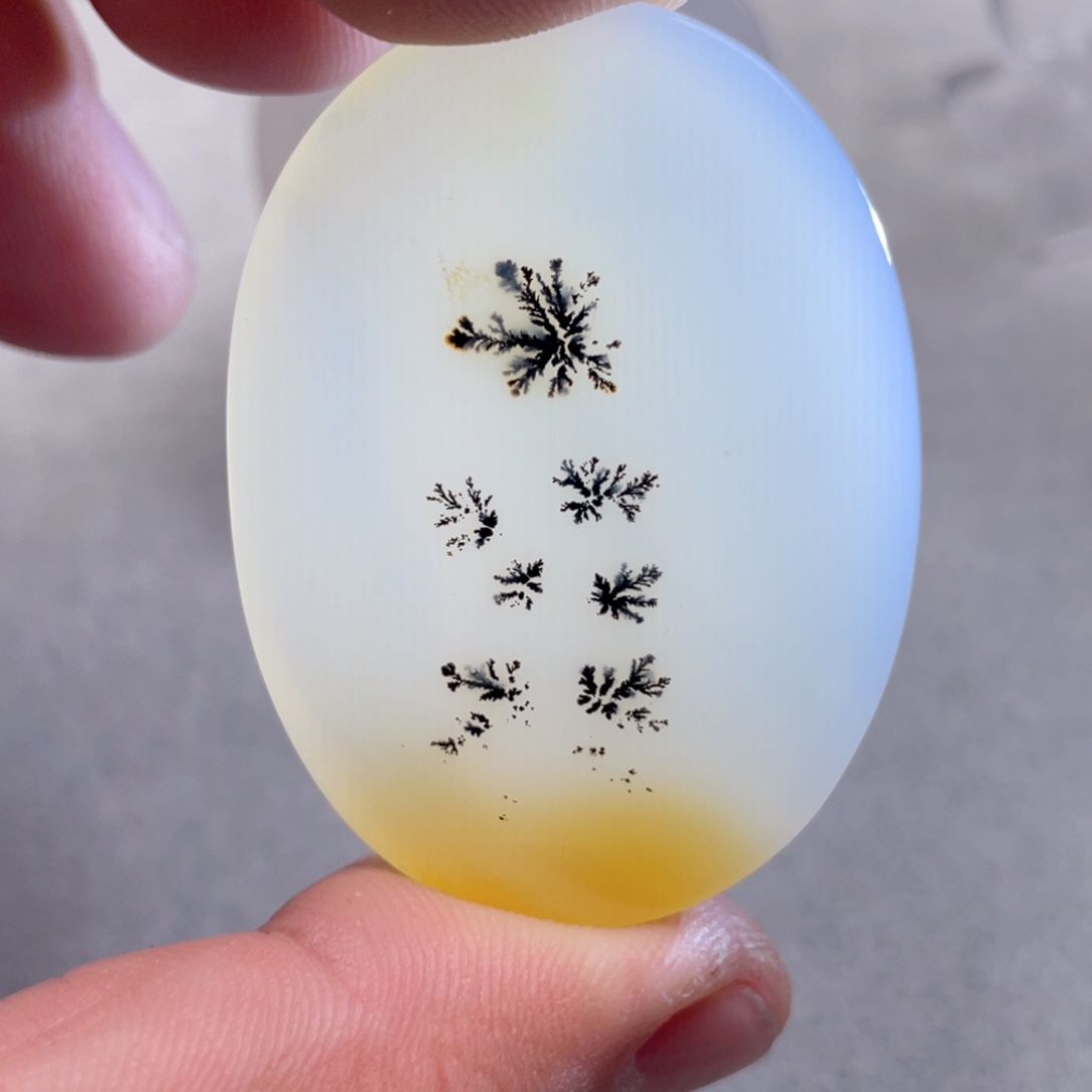 【闪购商品】玛瑙/玉髓颈饰合金