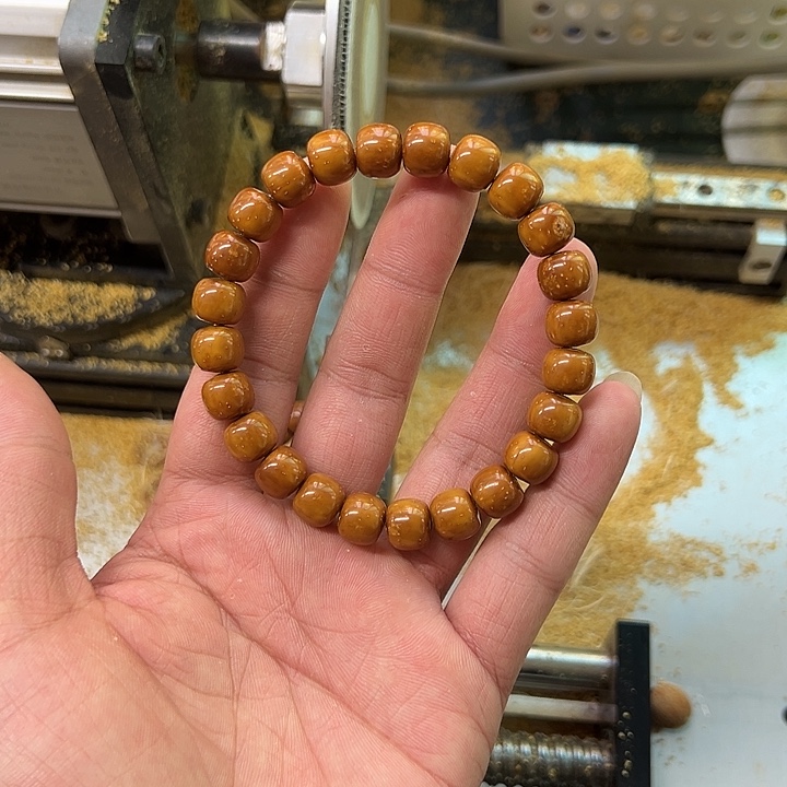 紫金鼠吊坠小姐姐专拍