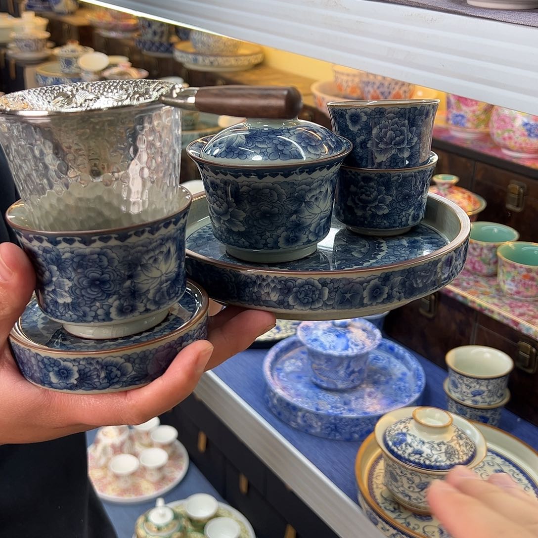 我们的目标是成为一个优秀的人