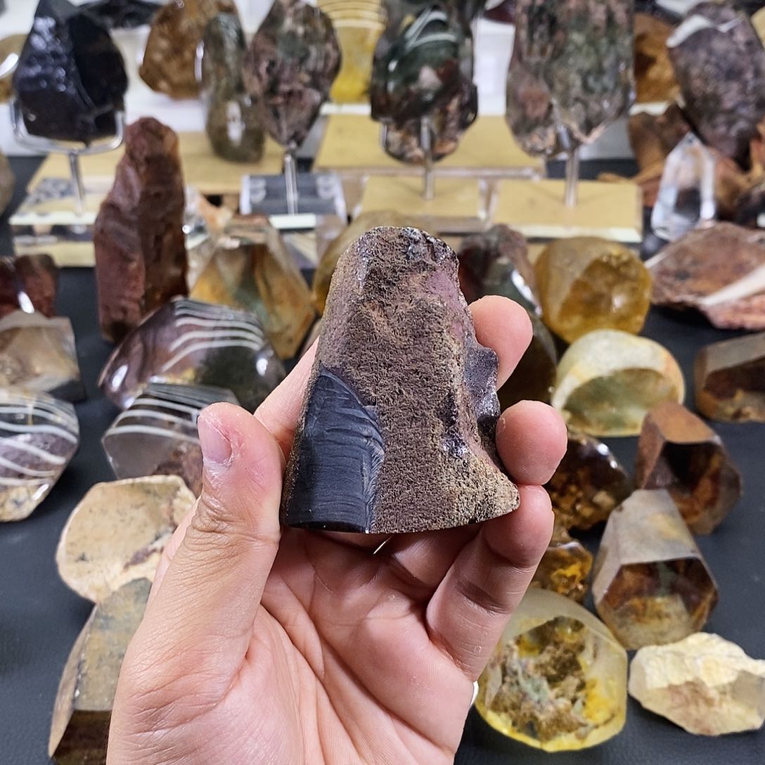 【闪购商品】车挂未镶嵌水晶千****）天然水晶原石