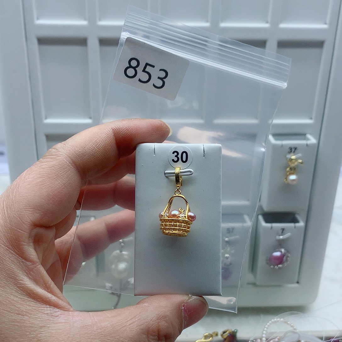 淡水珍珠吊坠(不含链)合金