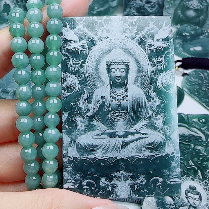 翡翠未镶嵌颈饰多样性发货天然的A货翡翠