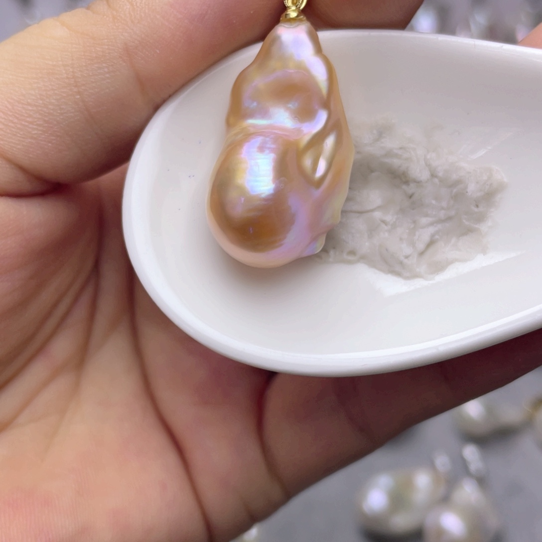 合金淡水珍珠颈饰
