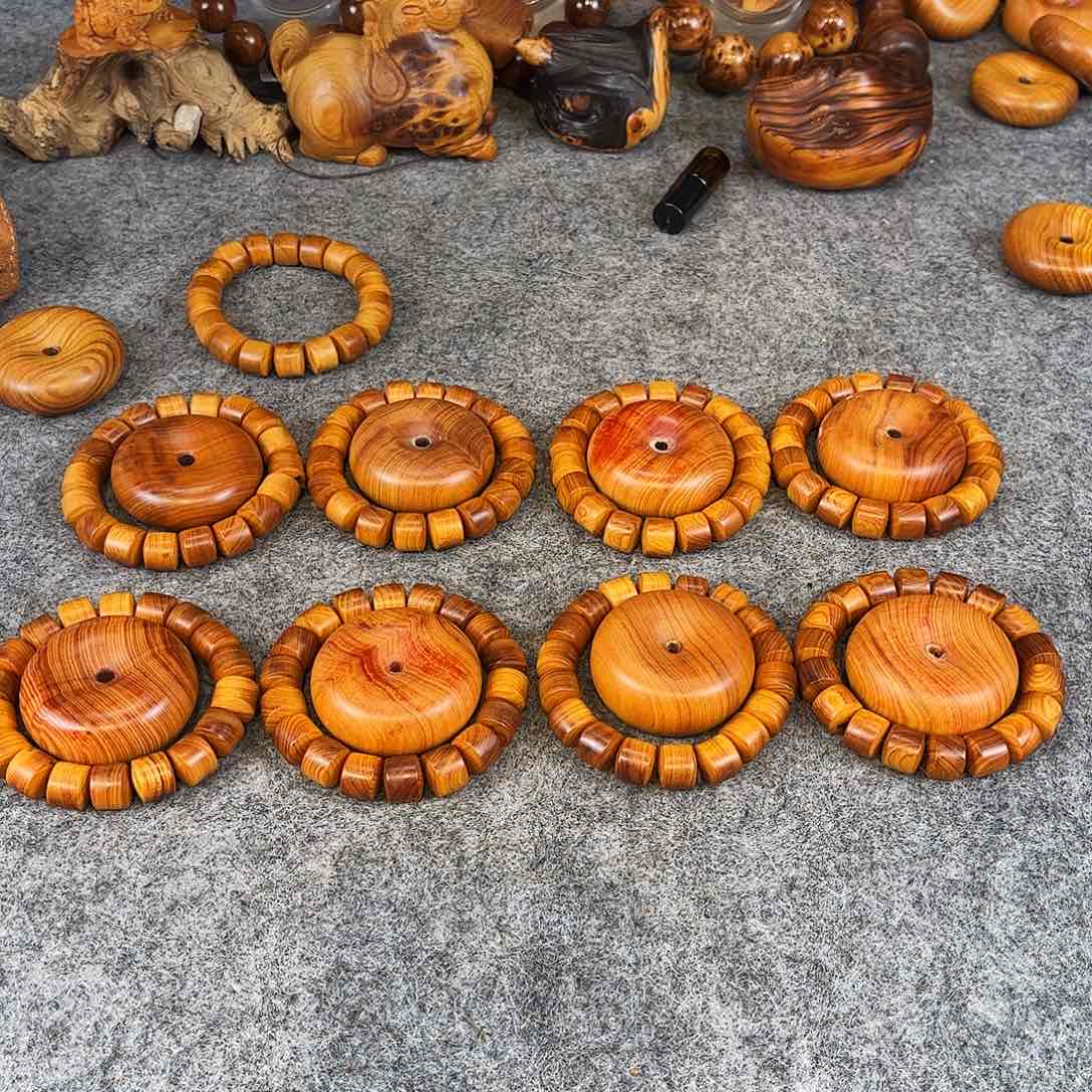 柏木（崖柏）到手一套平安扣一个+桶珠一个