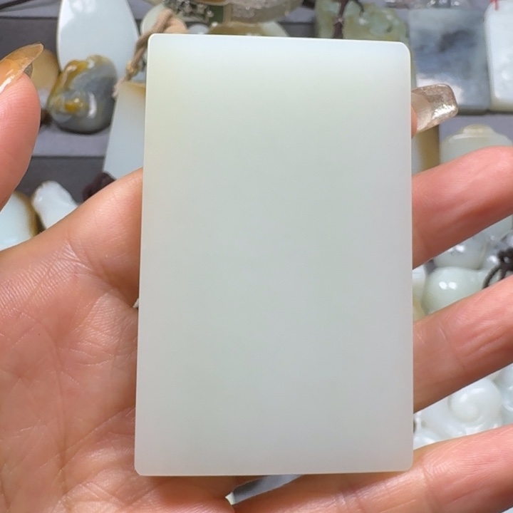 和田玉颈饰未镶嵌成****m