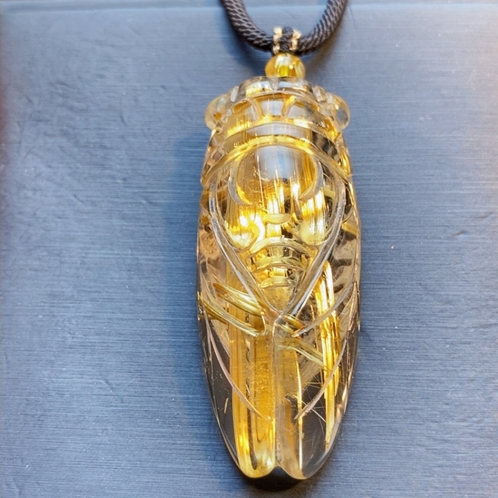 颈饰未镶嵌发晶天然白体黄钛晶一鸣惊人金蝉吊坠