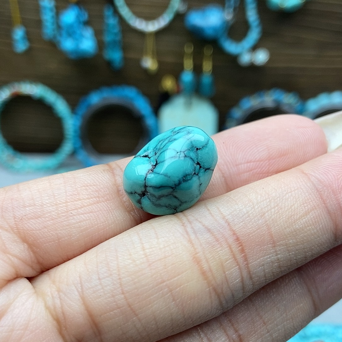 绿松石未镶嵌玉化糖豆